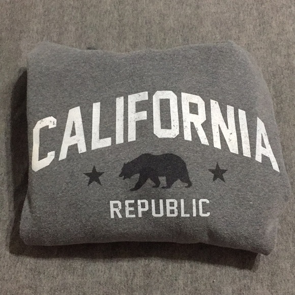 Sweaters - Grey Sweater.